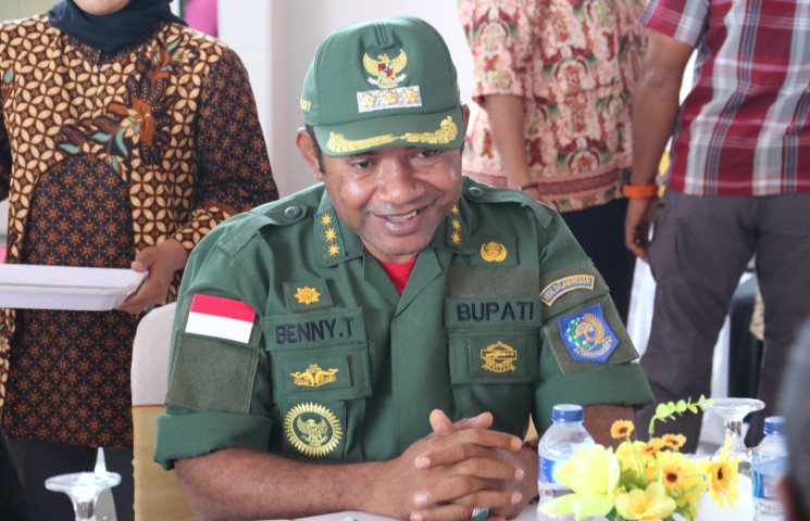 Bupati Pegubin Dinilai Tak Punya Etika Pemerintahan